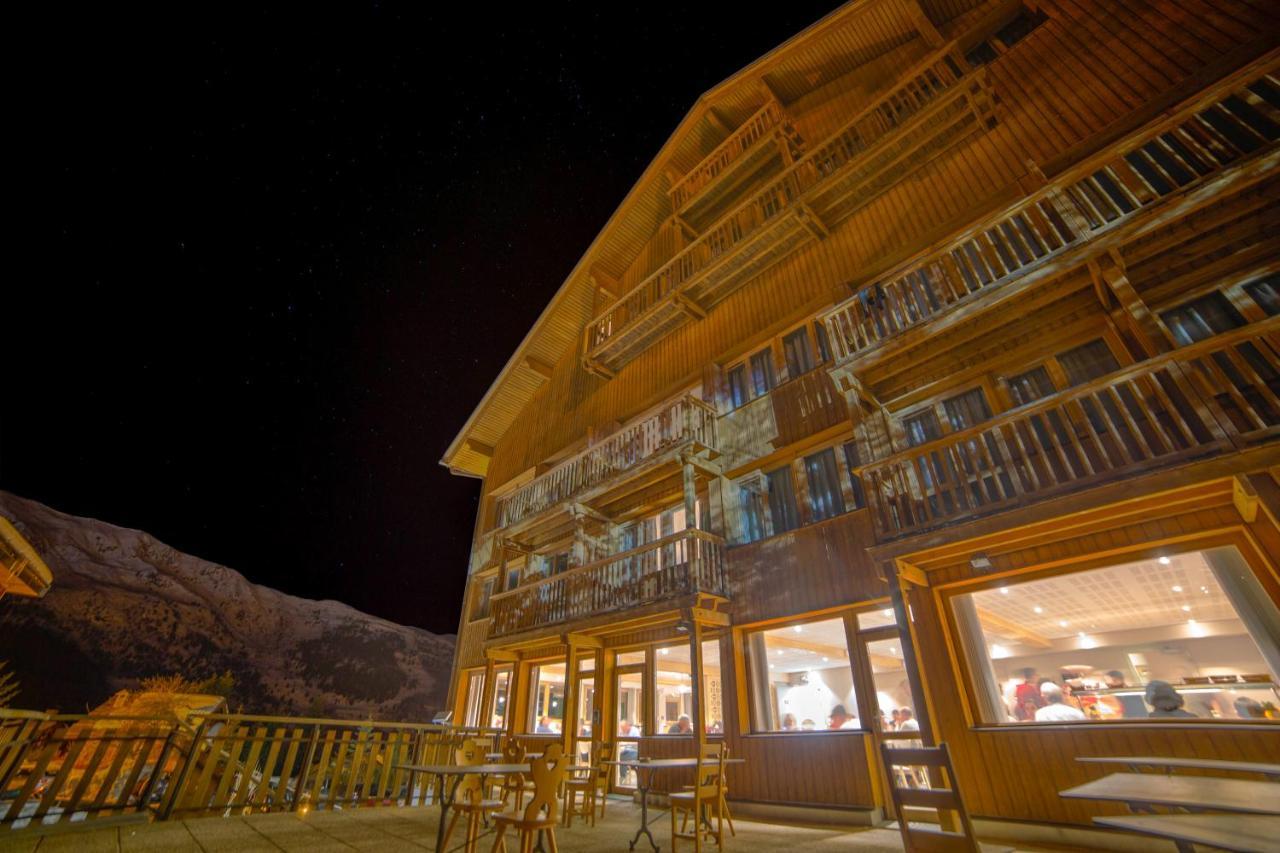 Hotel Le Chamois D'Or, Ussim Vacances 美贝尔 外观 照片